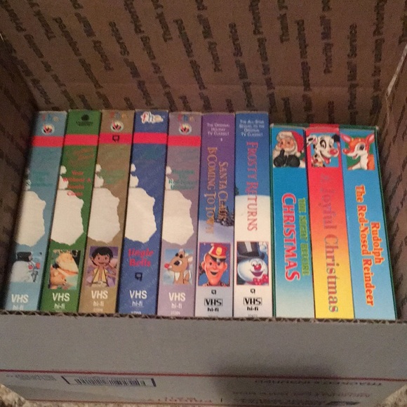 Bundle of 10 children’s Christmas video cassettes including Claymation - Picture 4 of 4